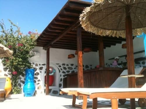 Sun of Mykonos Studios, 