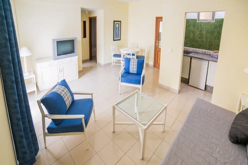Apartamentos RF Bambi, Adults Only, 