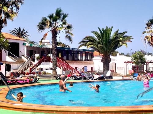 Bungalows Castillo Club Lake, 