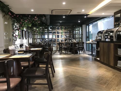 The Herriott Hotel & Suite, 