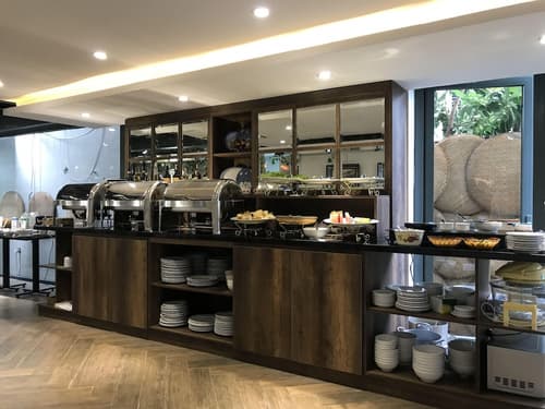 The Herriott Hotel & Suite, 