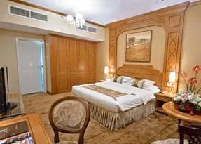 Emirates Concorde Hotel & Suites, 