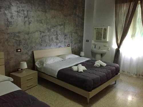 Napoli Stazione B&B, 