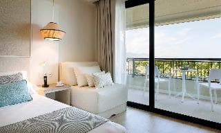 Fiesta Hotel Athènee Palace, 