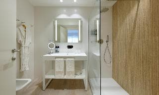 Fiesta Hotel Athènee Palace, 