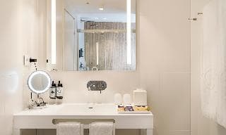 Fiesta Hotel Athènee Palace, 