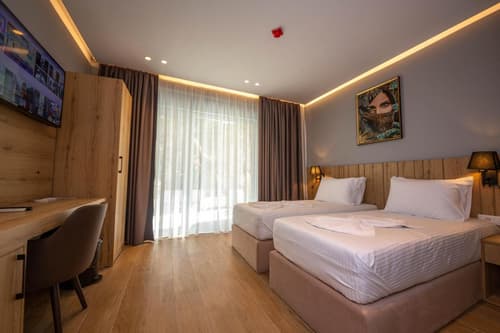 Azure Inn Hotel, Room