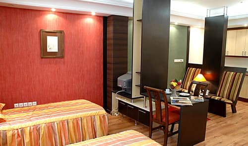 Pariz Hotel, 