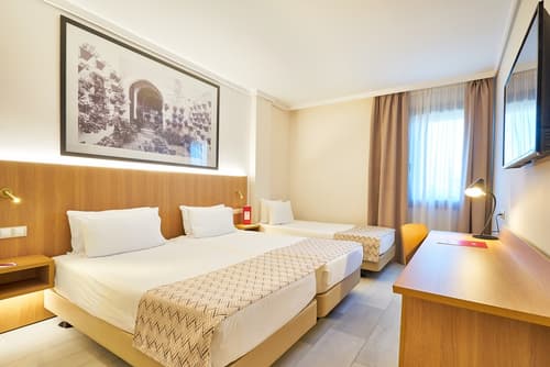 Exe Ciudad De Cordoba, 