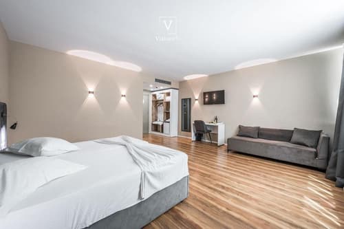 Vh Eurostar Tirana Hotel And Congress, 