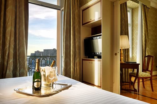 Eurostars Excelsior, 