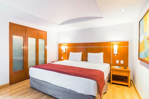 Eurostars Zona Rosa Suites, 