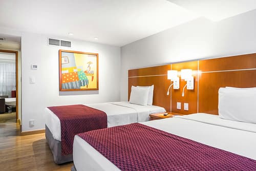 Eurostars Zona Rosa Suites, 