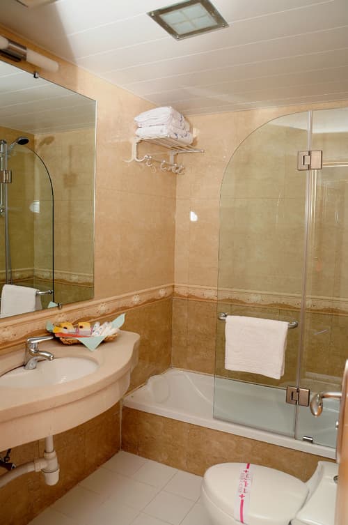 Safir Isfahan Hotel, 