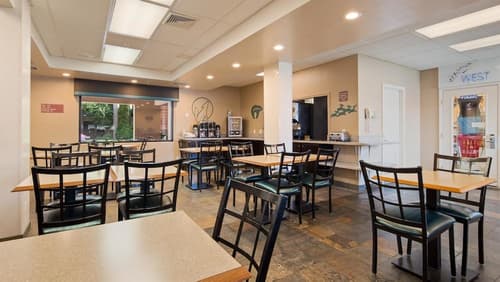 Best Western Turquoise Inn & Suites, 