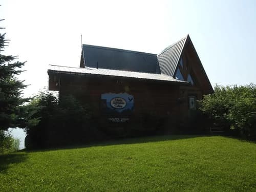 Alaska Adventure Cabins, 