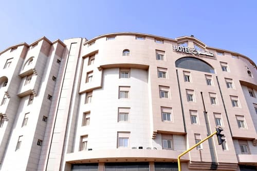 Shmoukh Hotel, 