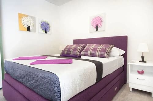 Apartments Pina and Lavender, 