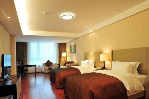 Hua Bin International Hotel, 