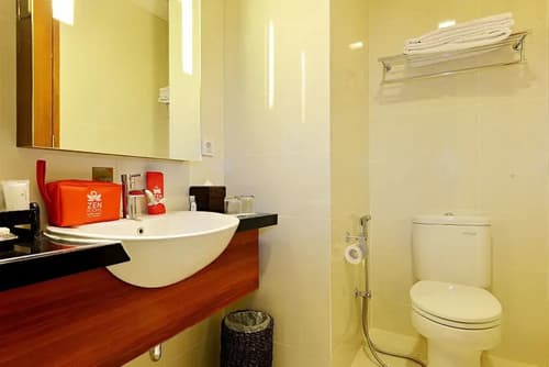 ZEN Premium Malioboro Gajah Mada, 