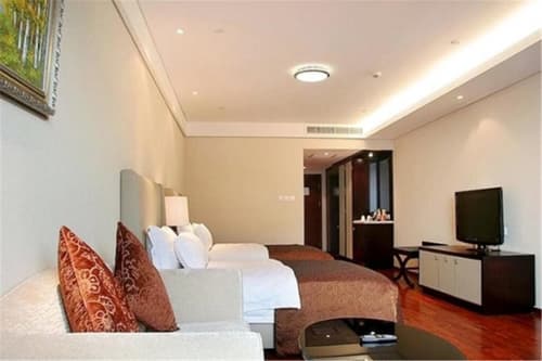 Hua Bin International Hotel, 