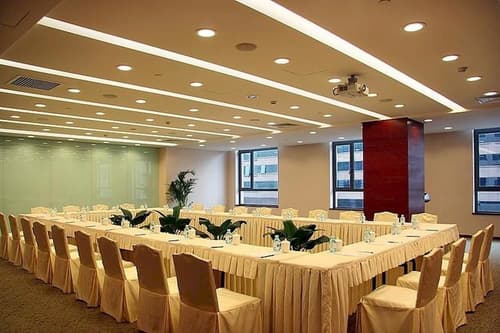 Hua Bin International Hotel, 