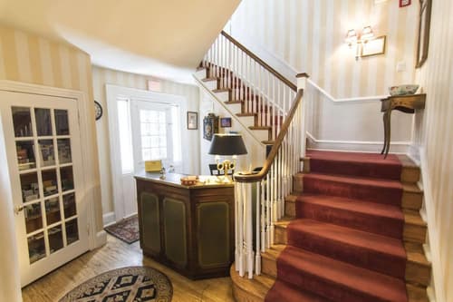 La Reserve Bed & Breakfast, 