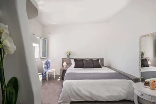 Alta Mare By Andronis, 