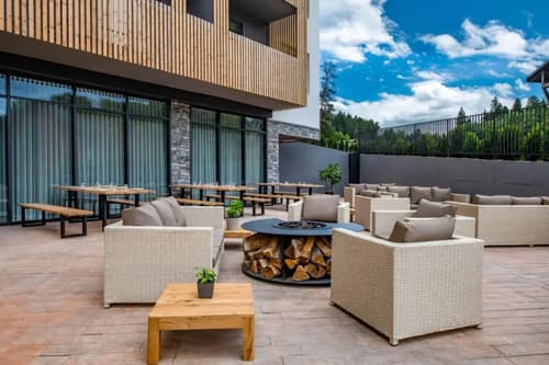 Hotel Dialog Kokhta, 