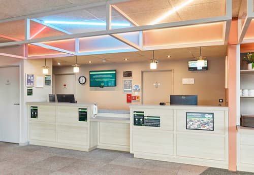 B&b Hotel Marne-la-vallee Val D Europe, 