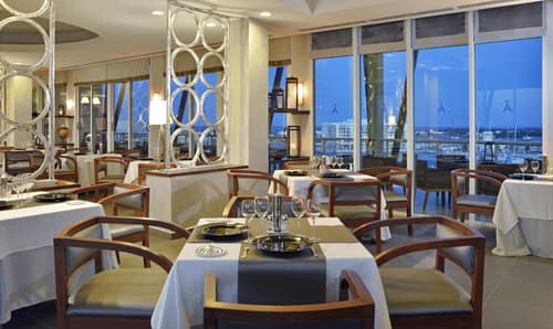 Marina Varadero, RESTAURANT
