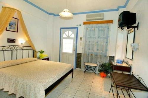 Deluxe Hotel Santorini, ROOM