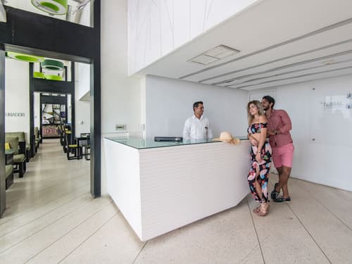 Hotel Terral, GENERAL