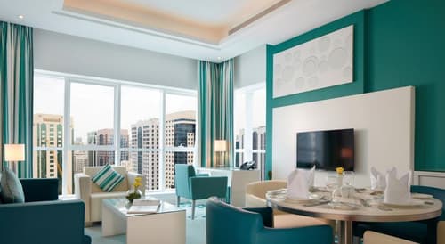 Golden Tulip Downtown Abu Dhabi, ROOM