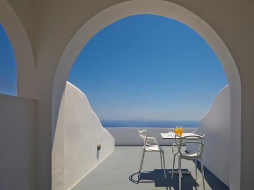 Adore Santorini, TERRACE