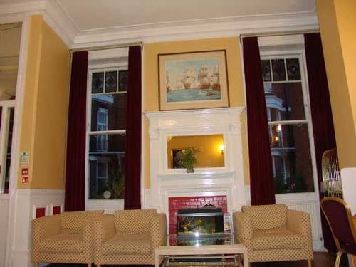 Barkston Rooms Earls Court, 