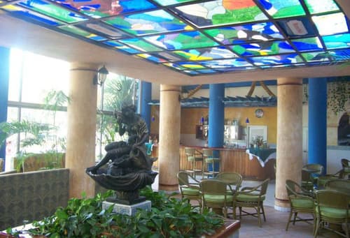 Gran Caribe Sun Beach, BAR