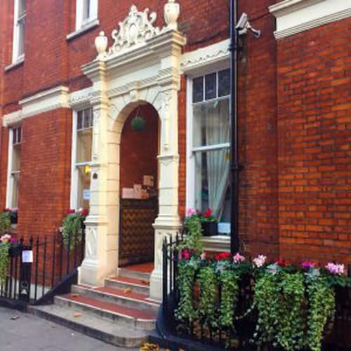 Barkston Rooms Earls Court, 