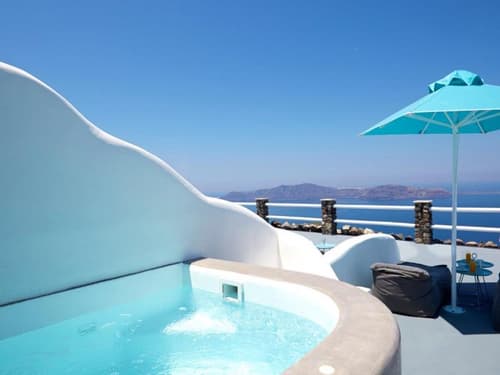 Adore Santorini, ROOM