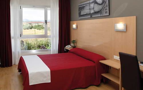 Villa De Los Arcos, ROOM