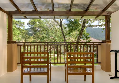 The Leaf Oceanside, Balcony