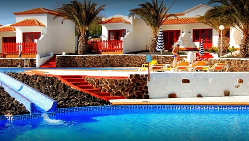 Castillo Beach Club35610, 