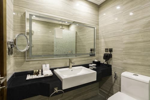 Charli hotel jeddah, 