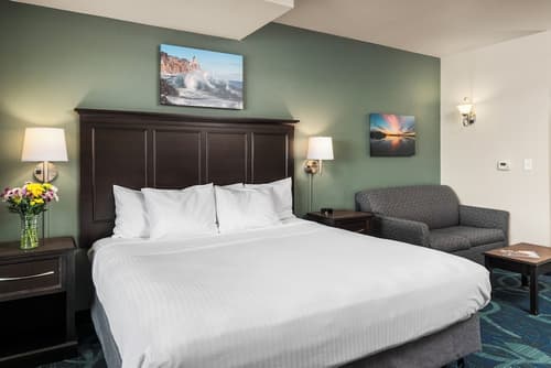 Park Point Marina Inn, 