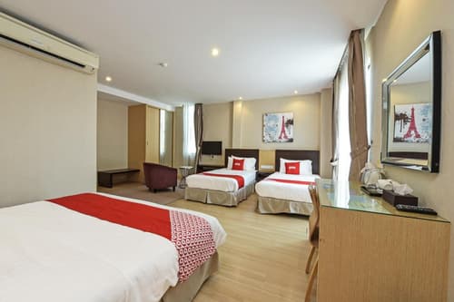 Townhouse Oak Melaka Near Dataran Pahlawan Formerly Ideals Hotel, 