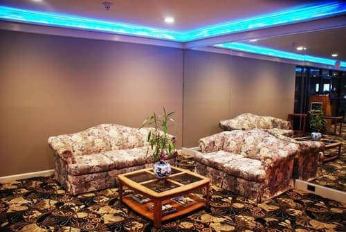 Homestyle Inn & Suites, Lobby