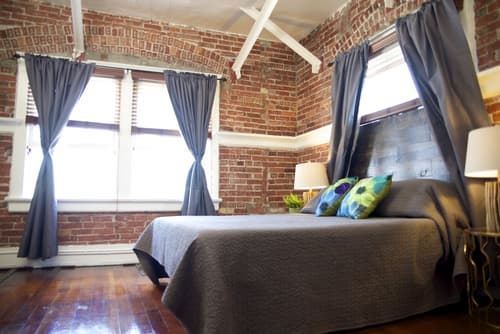 Ellison Suites, Room