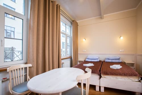 Rimskogo-Korsakova, 45, biznes-tsentr, ZAO, 