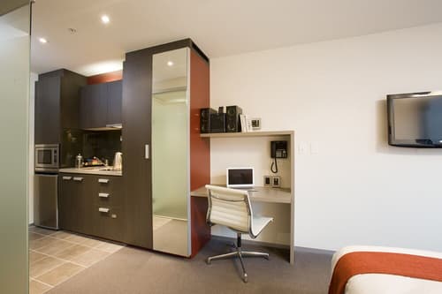 City Tempo - Queen St, Habitación