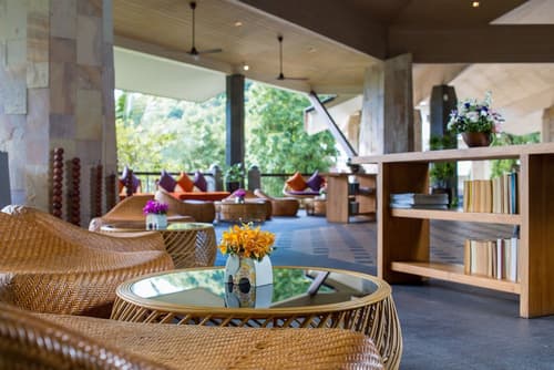 Mandarava Resort and Spa Karon Beach, Lobby sitting area